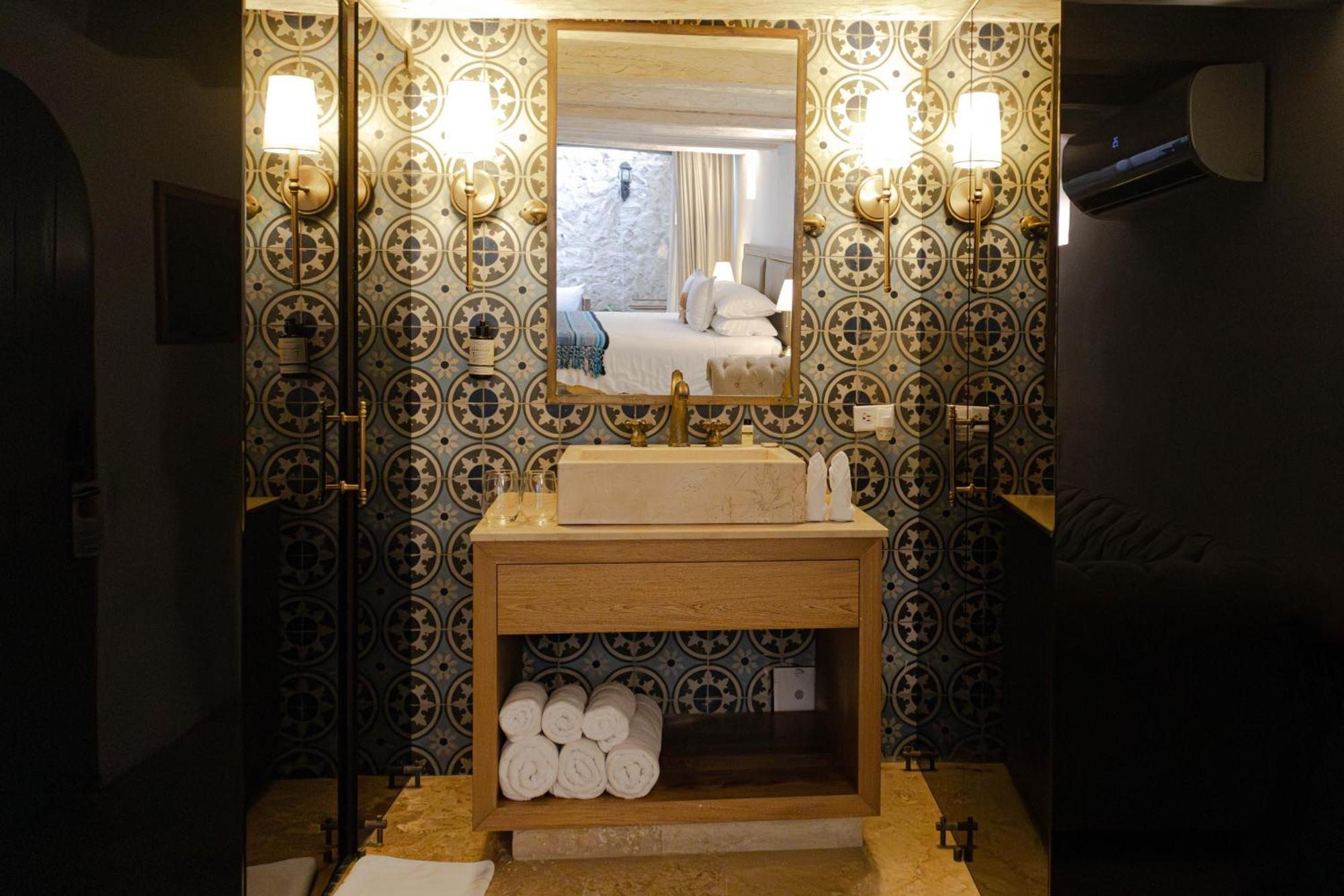 Hotel Casa La Factoria By Faranda Boutique, A Member Of Radisson Individuals Cartagena الغرفة الصورة